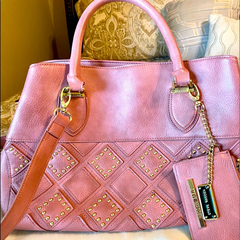 Pink Steve Madden